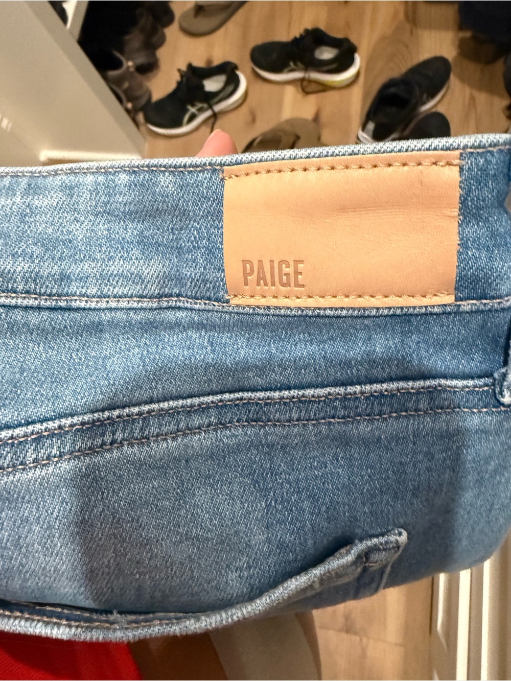 Paige Anessa Raw hem high -Rise Wide Leg Women’s Jeans - Light Blue. Mesmorize - Picture 4 of 8